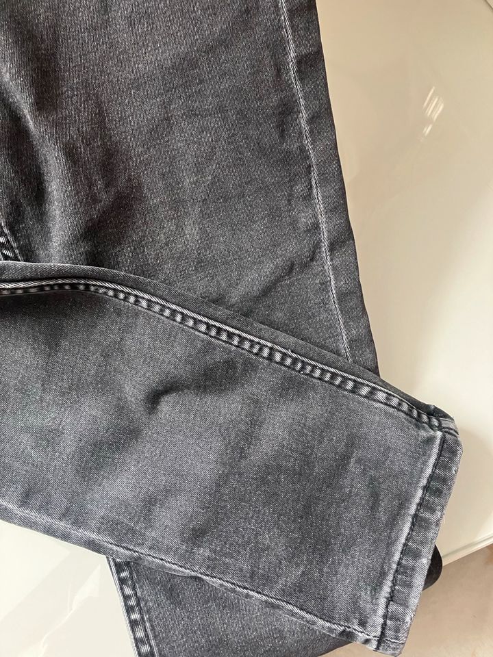 Zara Basic Stretch Skinny Jeans schwarz 152 in Pattensen