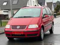 Volkswagen Sharan Comfortline. Automatik.7 Sitze.Klima.AHK Düsseldorf - Urdenbach Vorschau