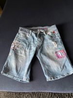 Desigual kurze Jeans Shorts Gr 26 XS Nordrhein-Westfalen - Lemgo Vorschau