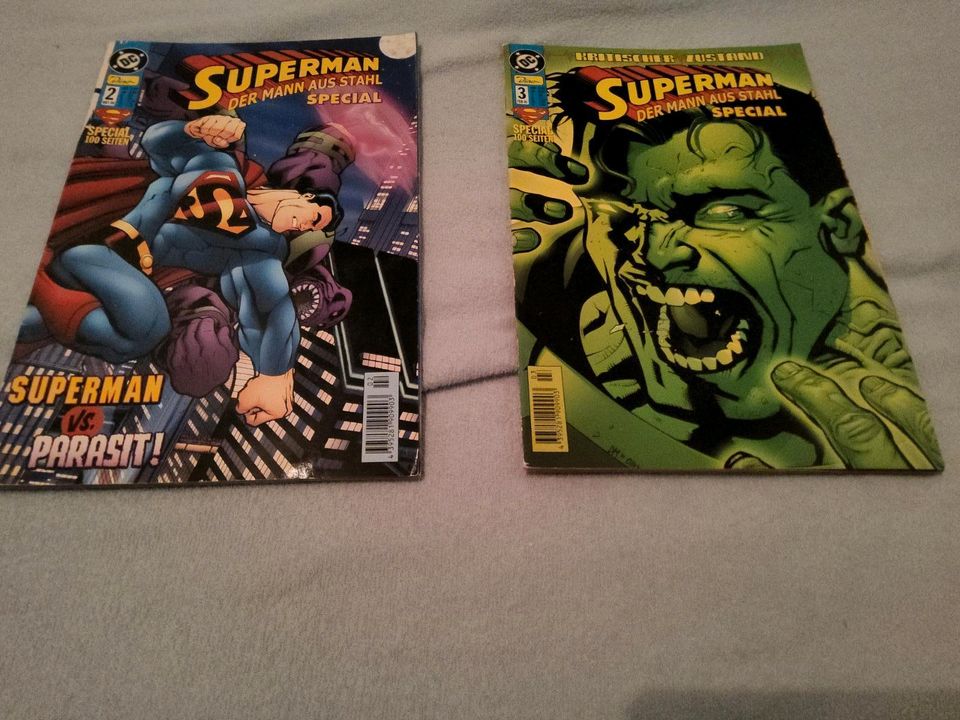 9 Superman Hefte, Dino/DC Comics 2000 / 2001 in Berlin