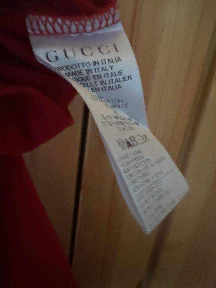 Gucci Mädchen T-Shirt in Loffenau