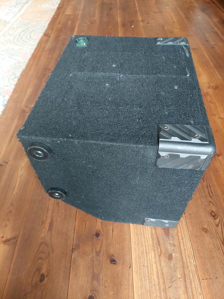 Bassbox/Monitorbox Wedge mit Sica 10BS 3PL 8 Ohm 350W RMS 10Zoll in Aichach