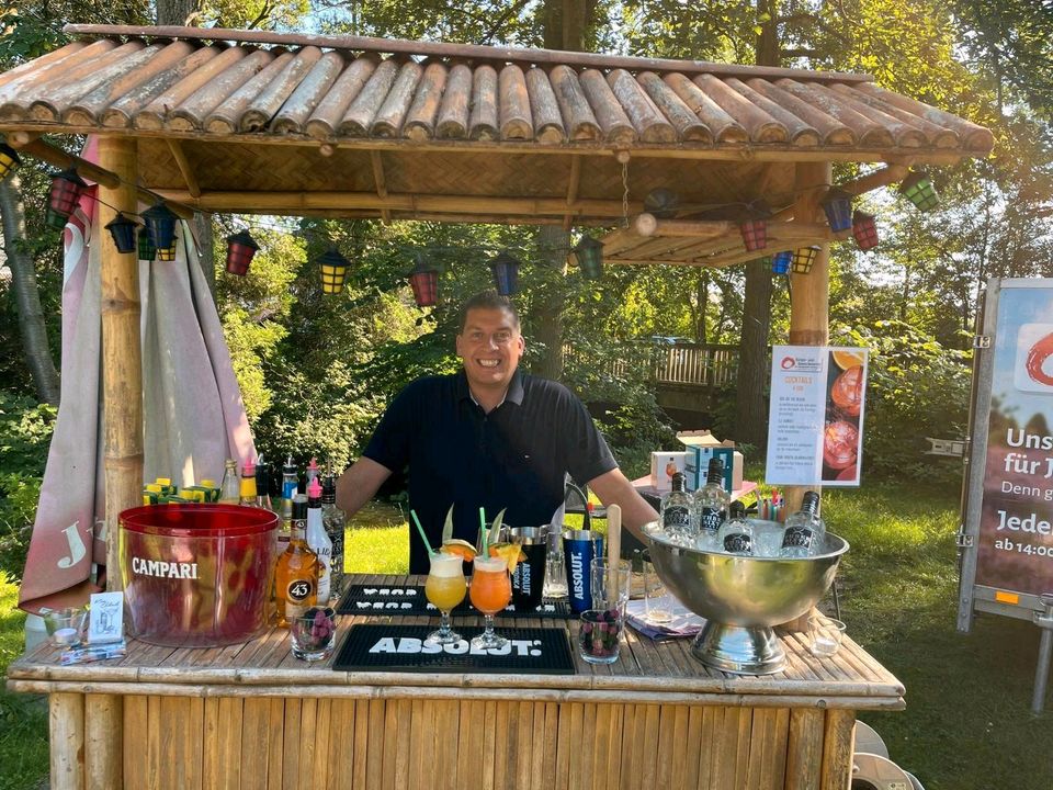 Cocktailbarkeeper macht deine Party zum Erlebnis in Bremen