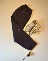 Adidas Hose grau/schwarz XL leichte Gebrauchsspuren Berlin - Pankow Vorschau