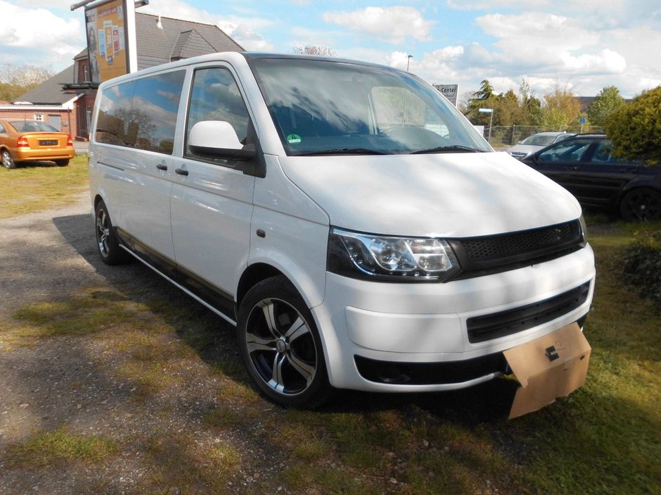 Volkswagen T5 Caravelle 2.0 Lang / Klimaanlage / Navie /9 P in Hemmoor