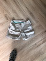 Kurze Sommerhose beige Größe 38 Sachsen - Riesa Vorschau