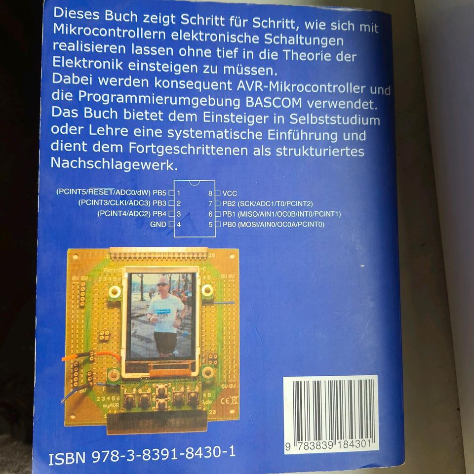 Elektronik Buch in Zeschdorf