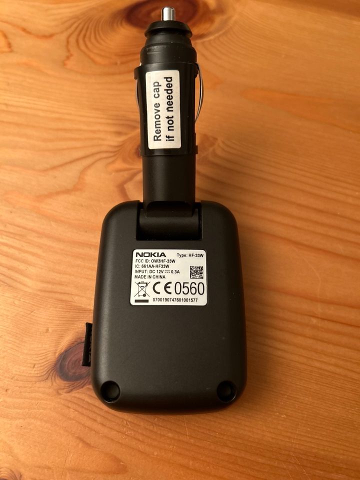 Nokia HF-33W Funk-Plug-in KFZ-Freisprecheinrichtung 12V PKW Auto in Einhaus