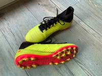 Adidas Predator Stollenschuhe 37,5 neongelb Niedersachsen - Seevetal Vorschau