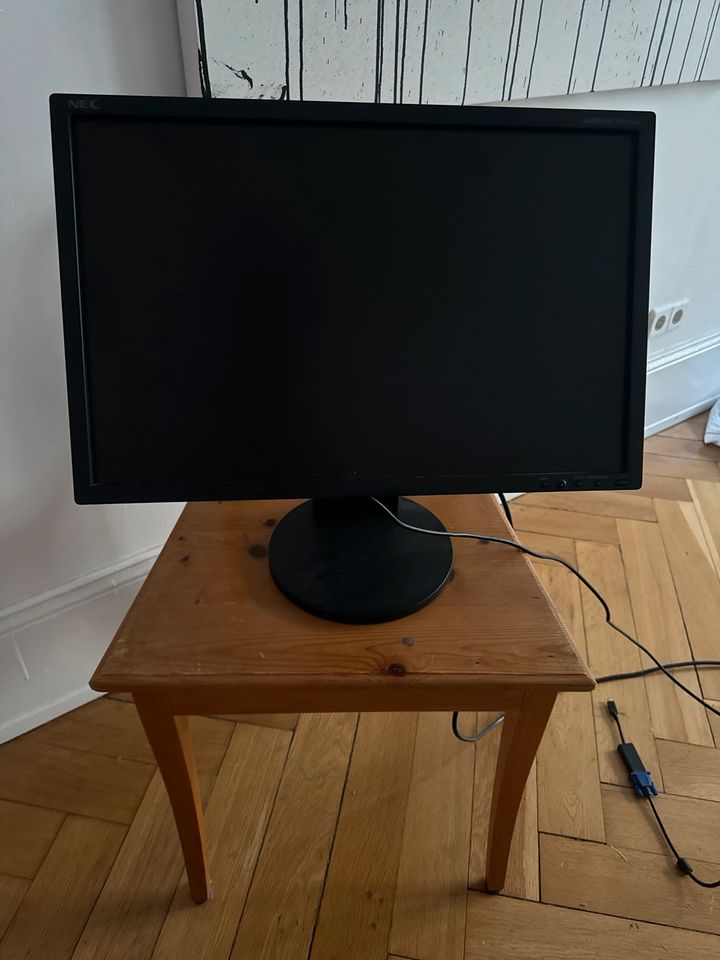 Monitor EA 221WM NEC in Berlin