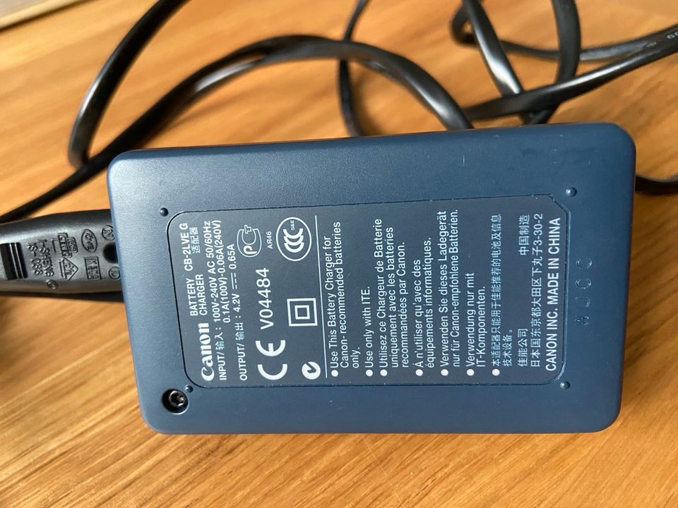 Canon Battery Charger in Bremen