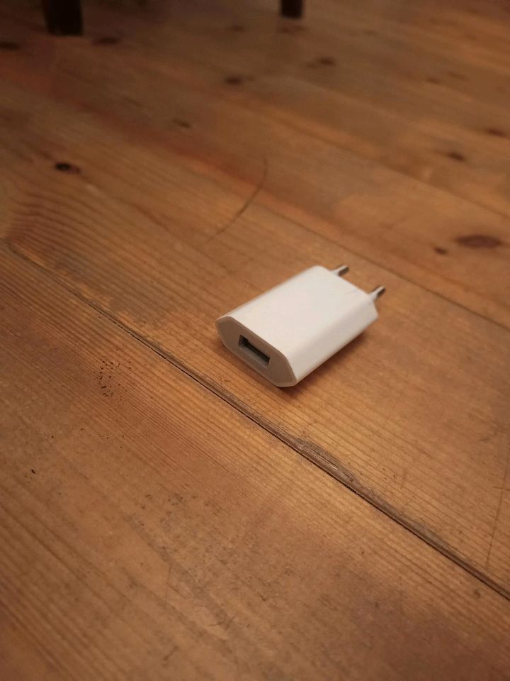 USB-Ladegerät in Leipzig