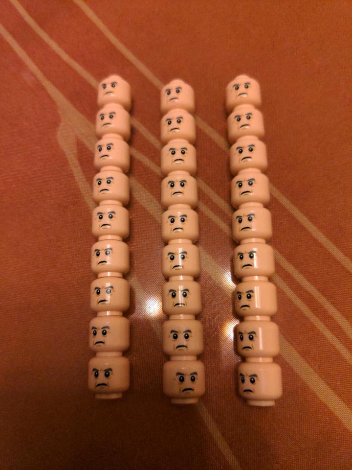 Lego Köpfe Tan Light Nougat Star Wars Herr der Ringe HdR LotR in Rotenburg