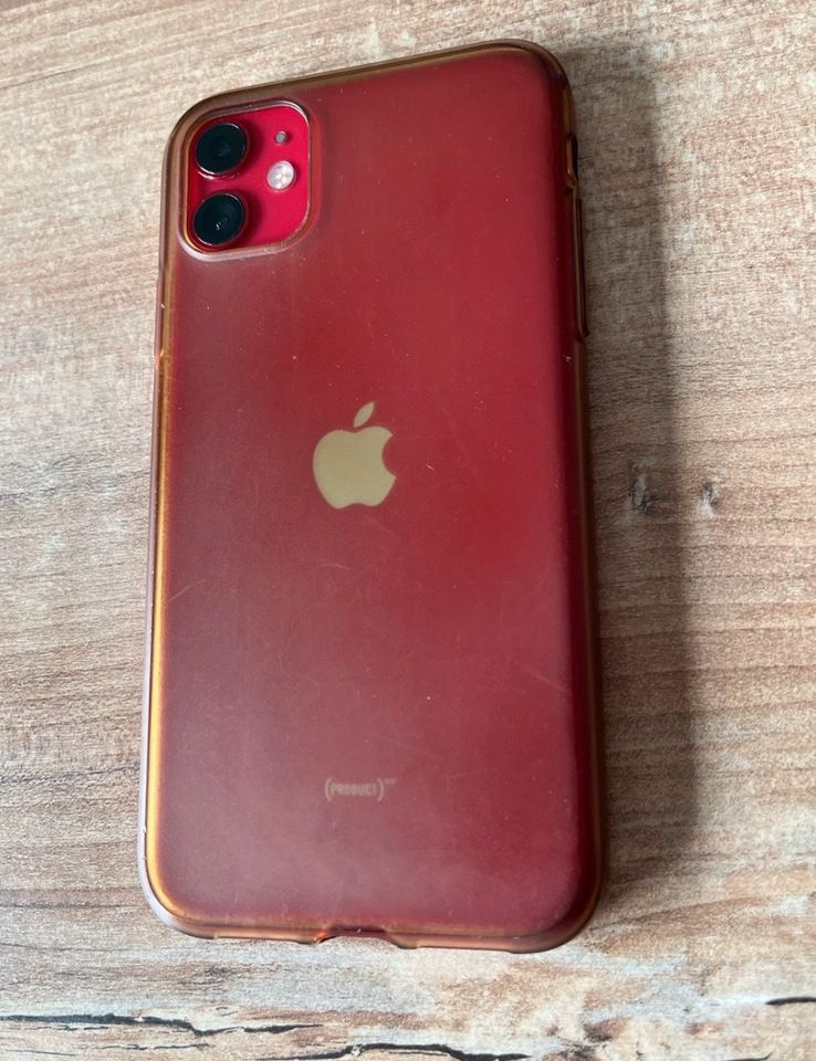 iPhone 11 128 GB red rot mit Hülle und Kabel in Burgstädt