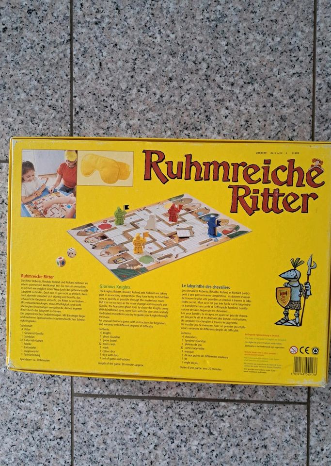 Quiz Pyramide / Pokemon Zauberwürfel /Ruhmreiche Ritter in Augsburg