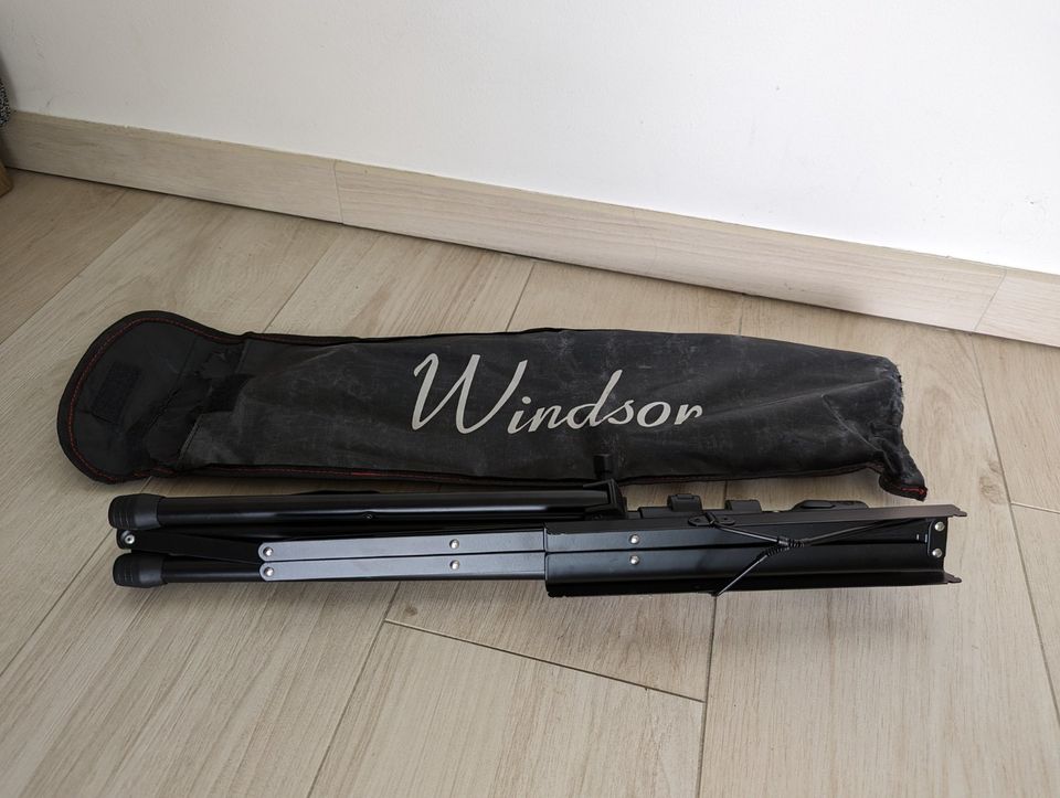 Windsor verstellbarer Klappnotenständer schwarz mit Tasche in Priestewitz