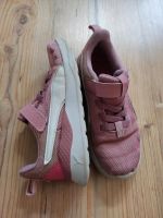 Puma Sneaker soft foam Turnschuhe rosa Glitzer 32 getragen Hessen - Gießen Vorschau