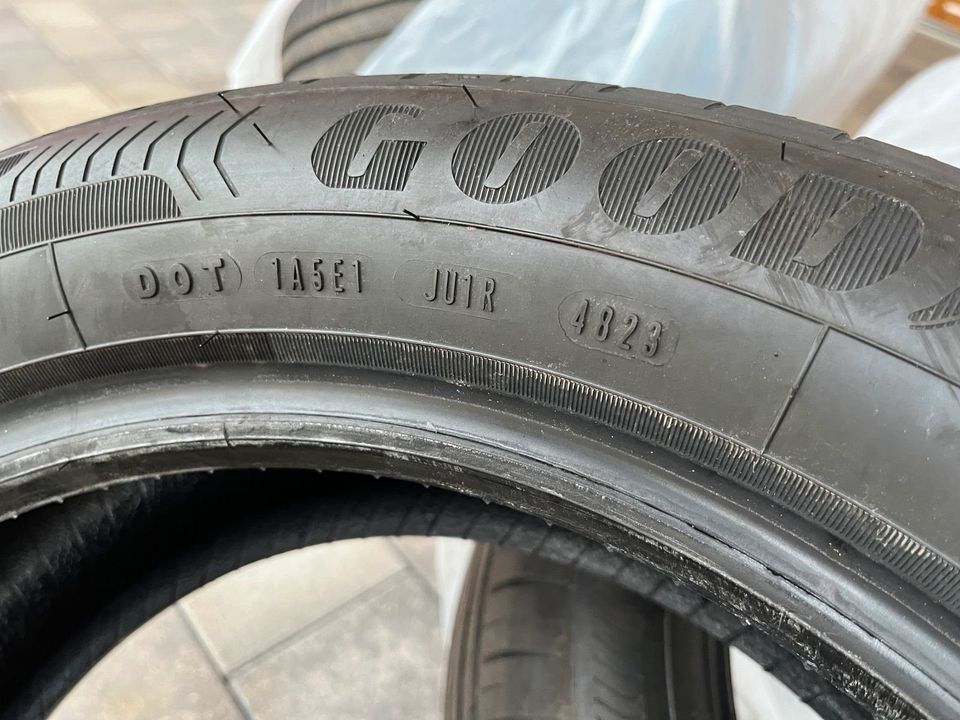 4x Sommerreifen Goodyear 205 55 R17 91V DOT 4823 neuwertig in Gera