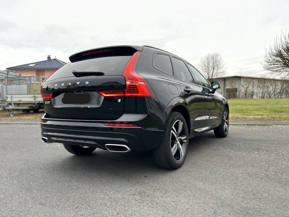 Volvo XC60 T4 Aut. R-Design ACC/Sitzhzg./Kamera/H&K/AHK in Koblenz