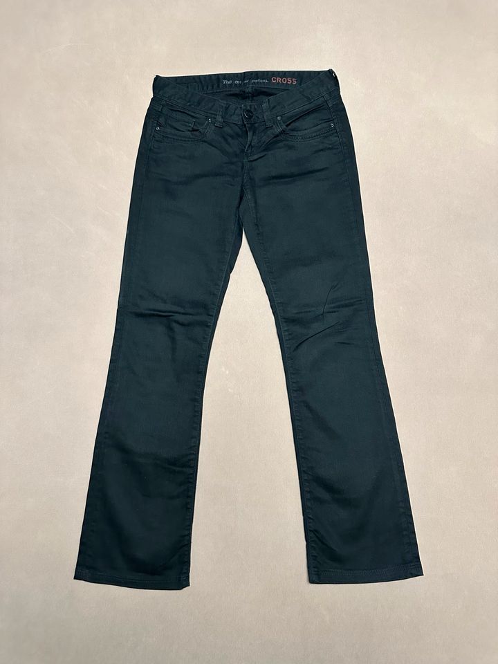 ✨CROSS Jeans Laura schwarz Gr. 27/34✨ in Dresden