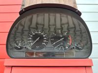 BMW E53 X5 3.0d Tacho Tachometer Kombiinstrument aus 2004 6940604 Bochum - Bochum-Südwest Vorschau