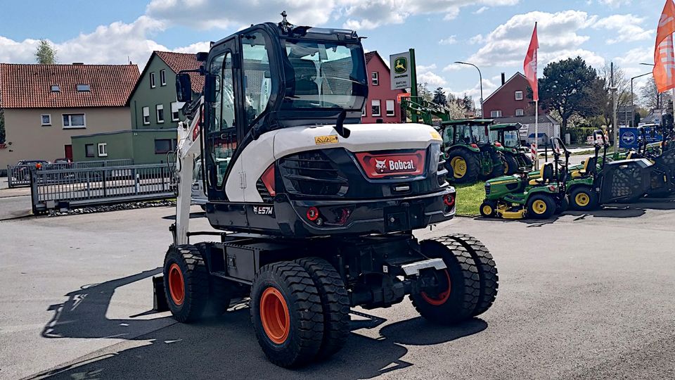 Bobcat E57W Mobilbagger Radbagger Bagger Neumaschine in Versmold