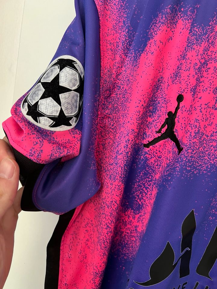 Nike Jordan PSG Trikot Mbappe lila pink L in Schwaikheim