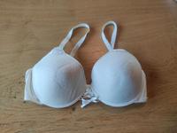 Bügel BH Triumph 80C Creme gepadded elegant emotion WHP Baden-Württemberg - Knittlingen Vorschau