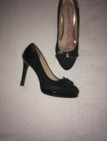 GAUDI Pumps Stöckelschuhe Schuhe Wildleder Lack schwarz 38 München - Schwabing-Freimann Vorschau