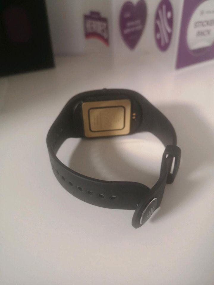 Healbe Gobe 2 Smart Band Kalorien Zähler/ Tracker in Remse