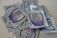 Lancome Renergie H.P.N. 300 Peptide Creme 15 x 1 ml Sachets Köln - Lindenthal Vorschau