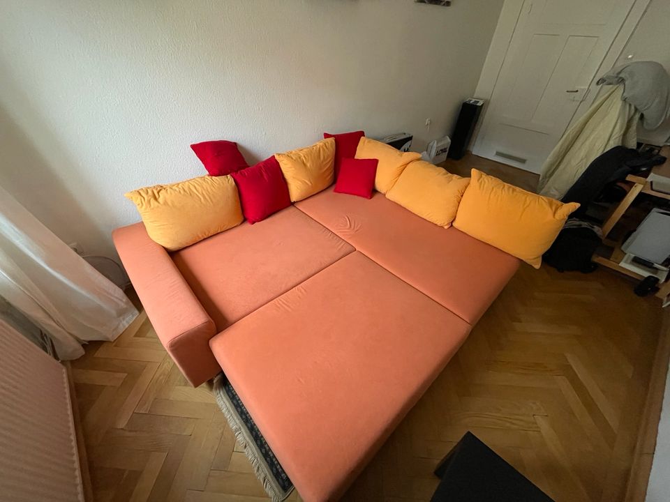 Ecksofa, Couch, Sofa mit Schlaffunktion in München