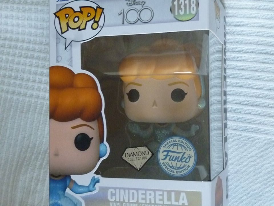 Funko Pop! Disney 100 [1318] - Cinderella (Diamond) (Special