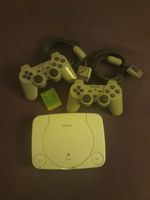 Playstation 1 portable inkl. 2 Kontrollern und Spielen Bochum - Bochum-Mitte Vorschau