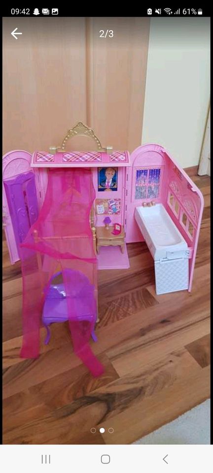 Portables Barbie Wohnhaus in Simbach