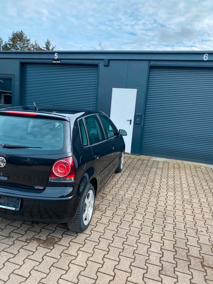 Volkswagen Polo IV Comfortline ***TÜV NEU**ALLWETTERREIFEN NEU*** in Kronau