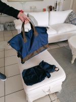 Blaue Textil Reisetasche mit Kosmetiktasche und Schuhbeutel Köln - Porz Vorschau