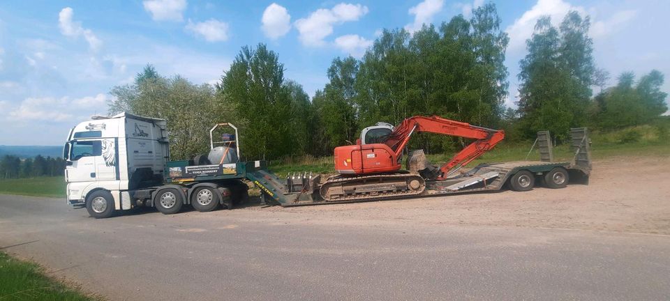 Transport Bagger Walzen Fertiger Schlepper Anhänger Überführungen in Duingen