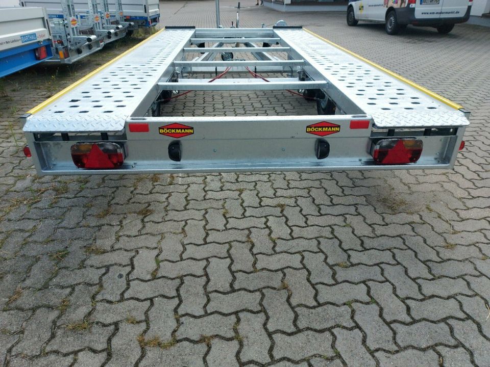 Böckmann PKW-Anhänger Autotrailer Autotransporter kippbar 3,5 t in Lutherstadt Wittenberg