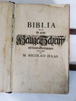 Bibel von 1717 mit Leder Einband und Holzdeckel Sachsen-Anhalt - Zerbst (Anhalt) Vorschau