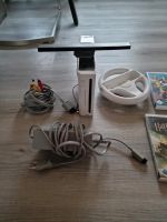 Nintendo Wii mit Lenkrad, 2 Controller und 5 Spielen Niedersachsen - Schwülper Vorschau