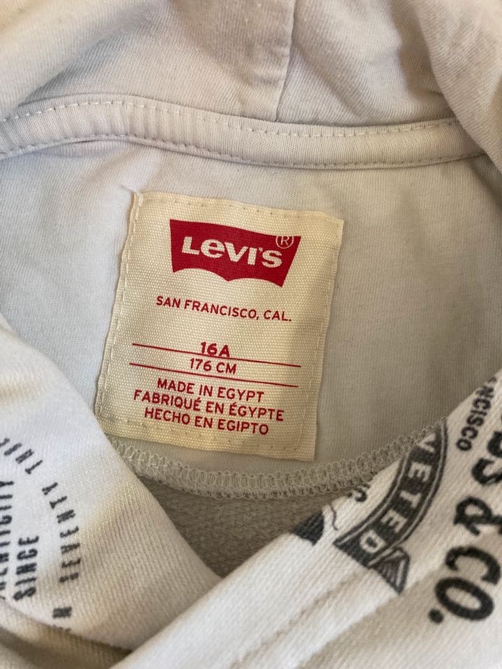 Levi’s Hoody / Kapuzenpulli in Berlin