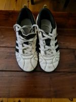 Gebrauchte Kinder Fußballschuhe Adidas Gr.32 Friedrichshain-Kreuzberg - Friedrichshain Vorschau