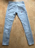 Super schöne UNLIMITED 976 Jeans * 26/30 * grau * made in Italy Niedersachsen - Wagenfeld Vorschau