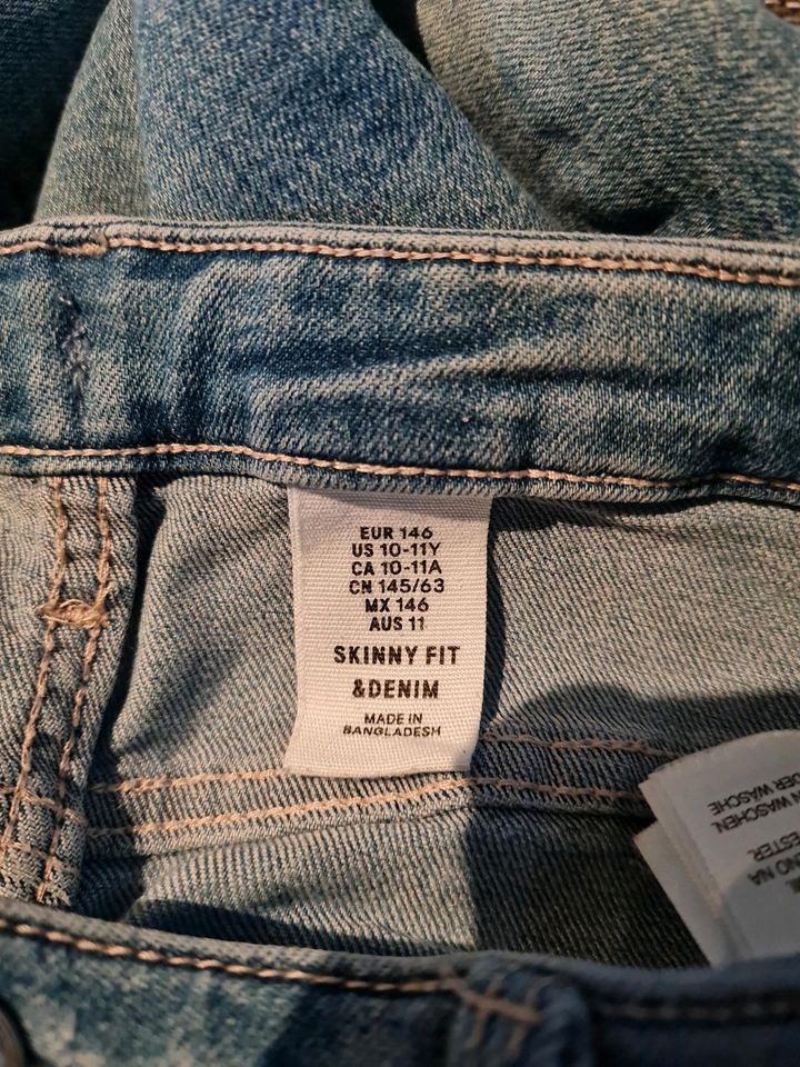 H&M Jeans skinny fit Gr.146 in Berlin