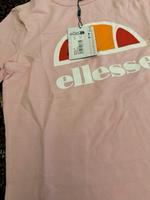 T Shirt zu verkaufen ellesse Niedersachsen - Oyten Vorschau