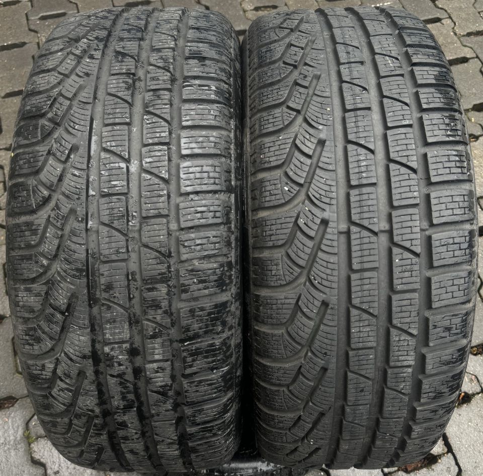 2x Neuwertige Winterreifen (((235/45 R18 98V XL))) PIRELLI in Herne