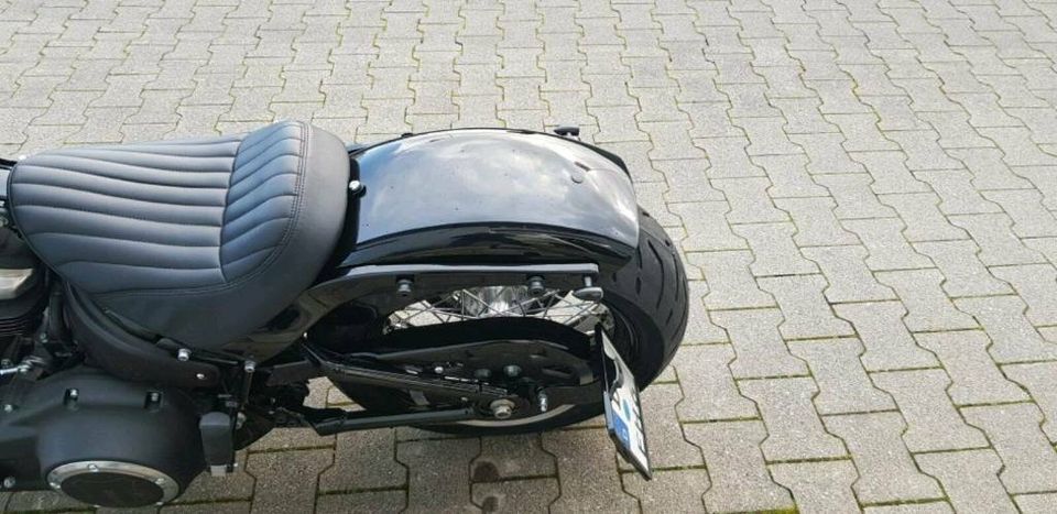 Heckumbau Serienoptik Street Bob,Slim ab 2018 Harley Davidson in Hattingen
