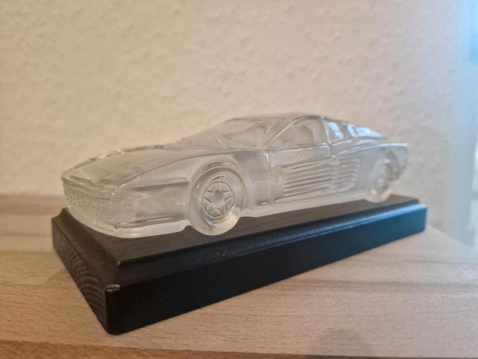 Magic Crystal Glasauto's Ferrari Testarossa und Porsche 911 in Biesenthal