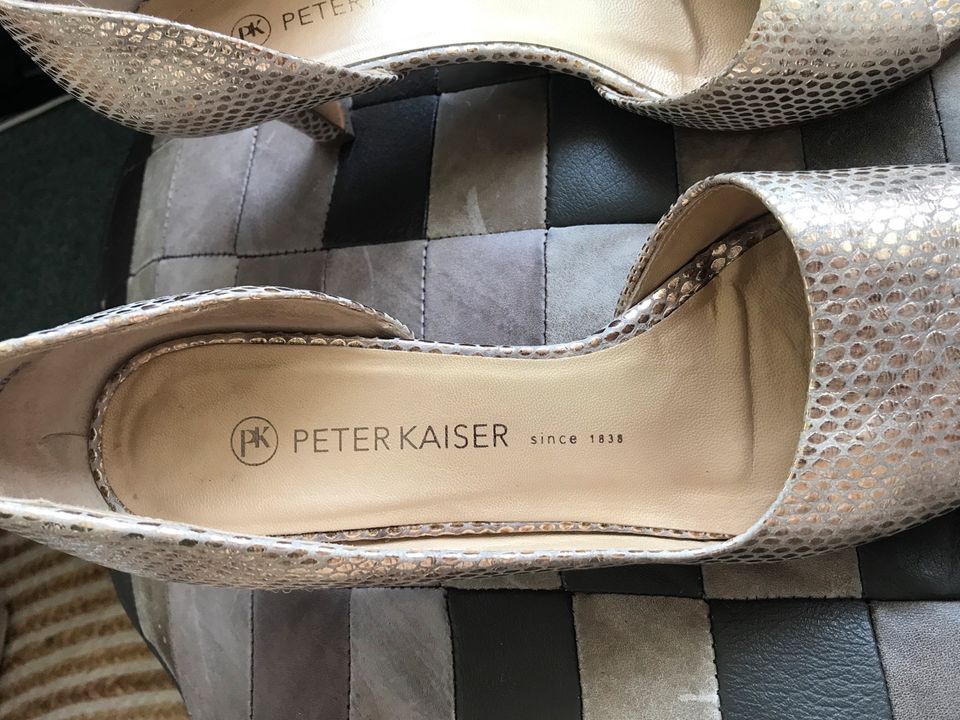 Peter Kaiser 6,5 Peep toe heels gold beige 40 in Heidelberg